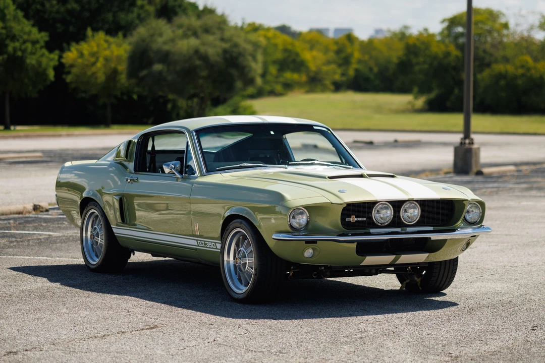 Ford Replica - Image 2 of 31