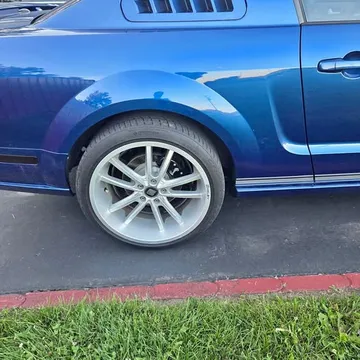 Shelby Mustang Rims & Tires