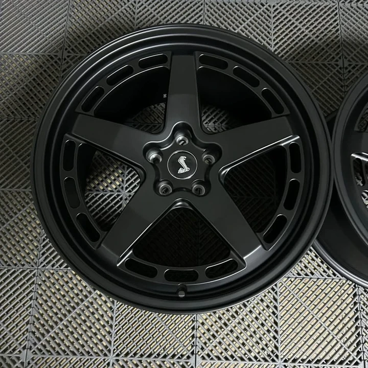 Parts & Memorabilia Other Wheels - Image 6 of 6