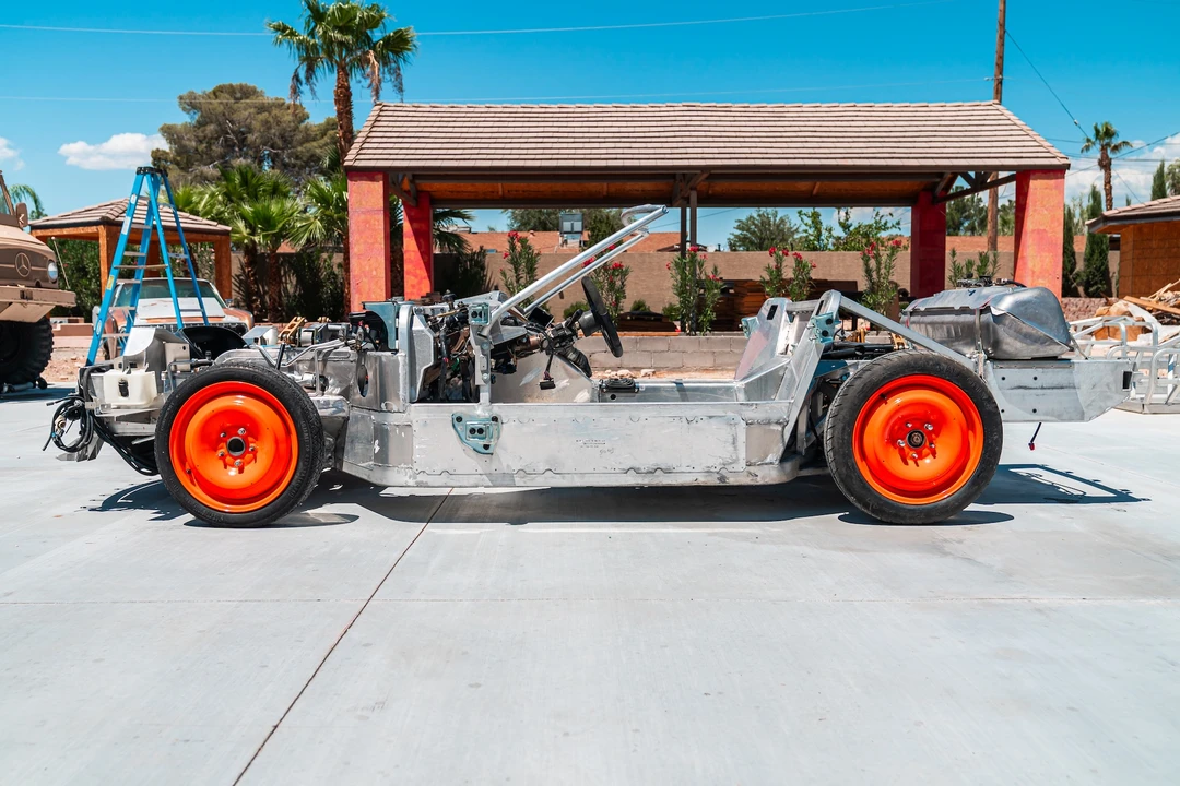 Parts & Memorabilia Rolling Chassis - Image 15 of 31