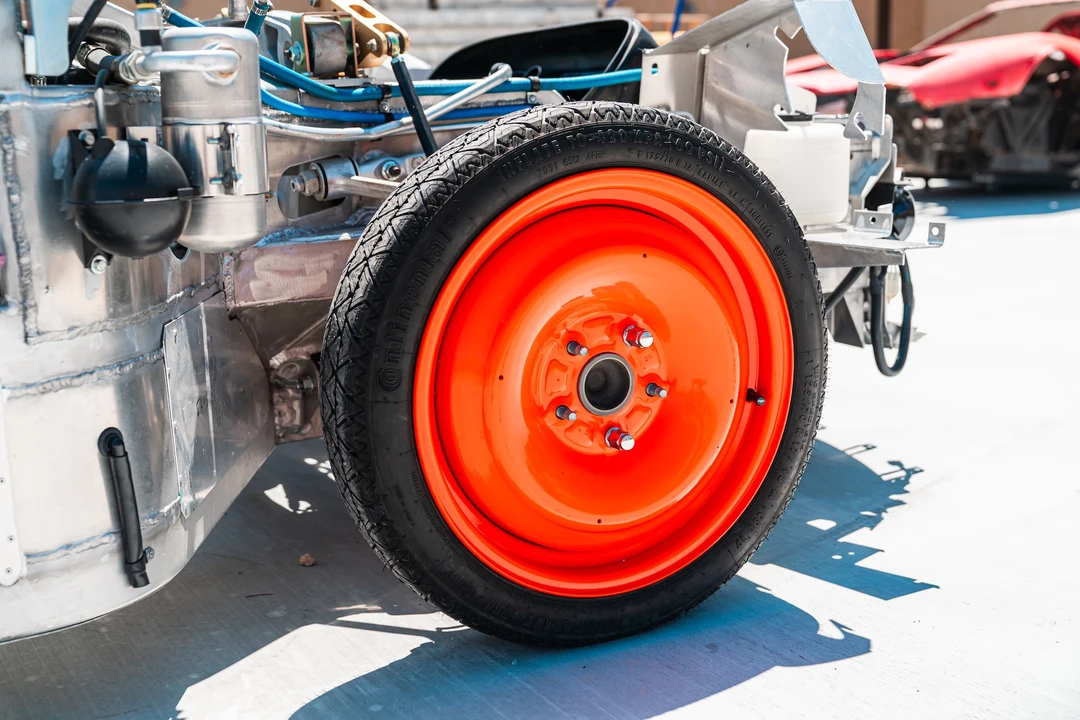 Parts & Memorabilia Rolling Chassis - Image 24 of 31