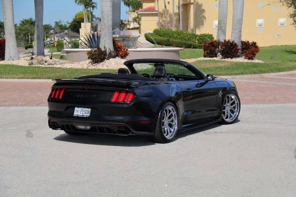 2017 Shelby GT500 - Image 2 of 7