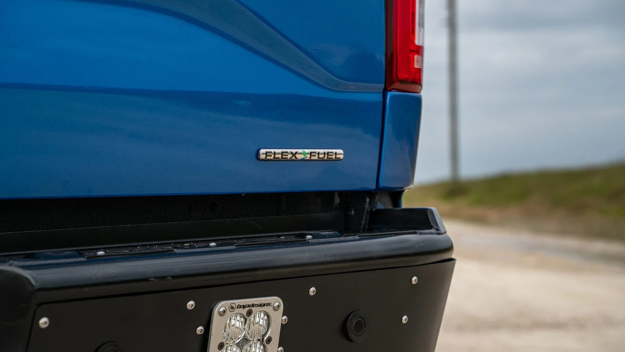 2015 Ford F-150 13th Gen - Image 25 of 31