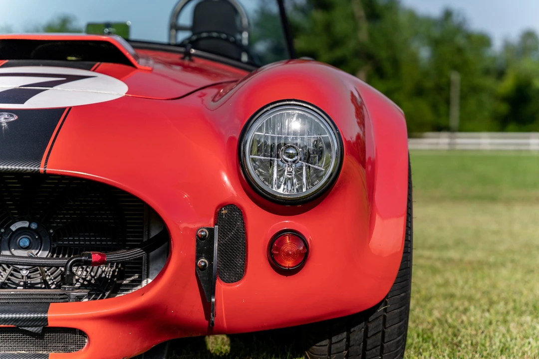 Shelby Cobra Replica - Image 12 of 31