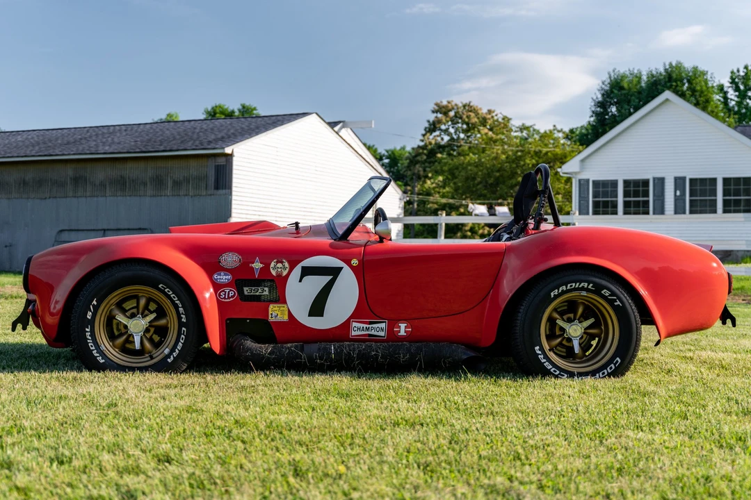 Shelby Cobra Replica - Image 10 of 31