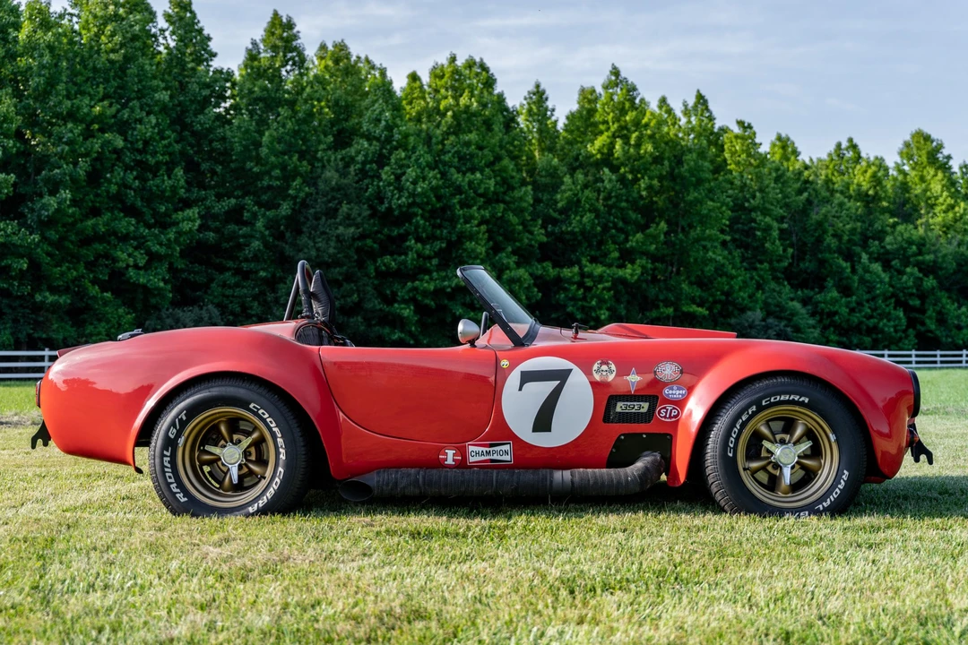 Shelby Cobra Replica - Image 6 of 31