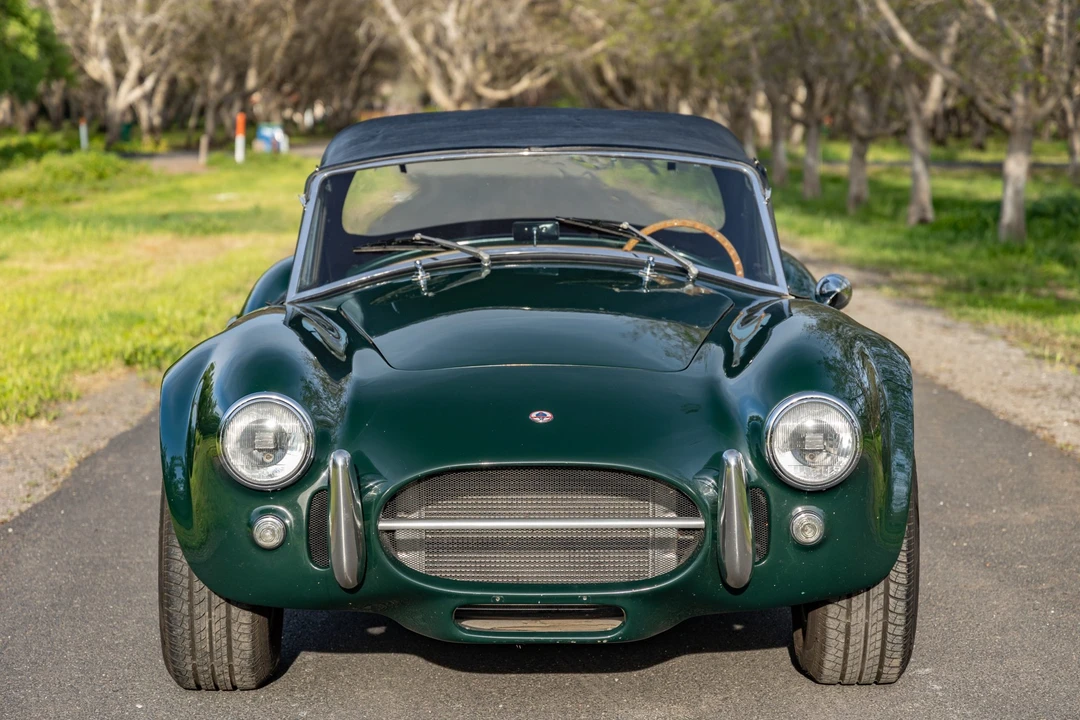 Shelby Cobra Replica - Image 12 of 31