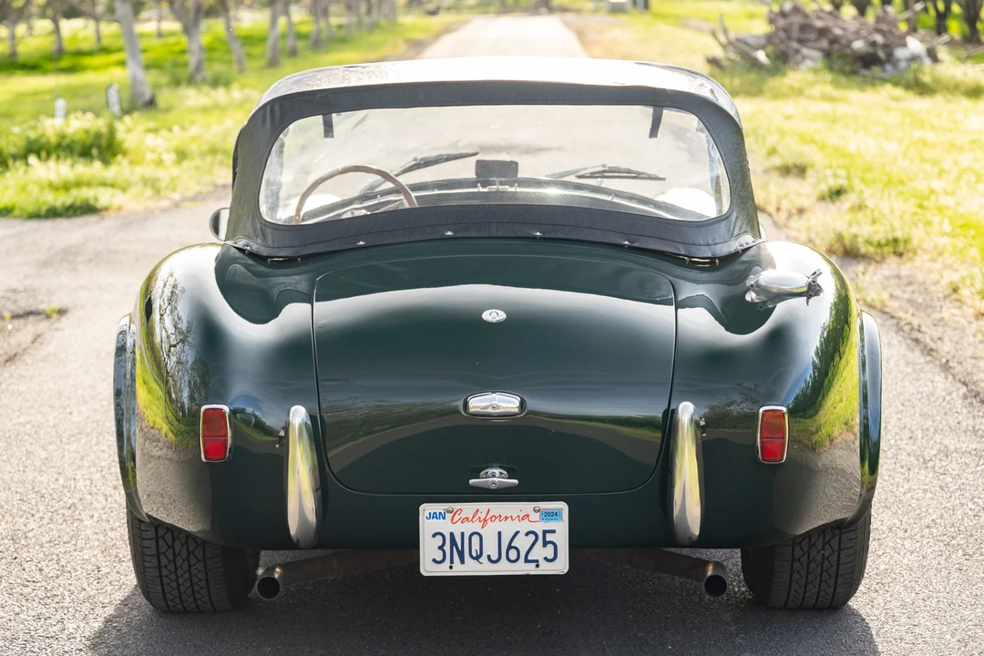 Shelby Cobra Replica - Image 15 of 31
