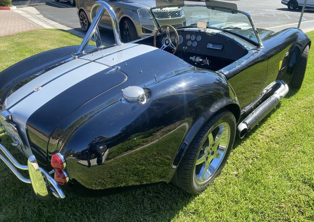 1965 Shelby Cobra 289 - Image 3 of 14