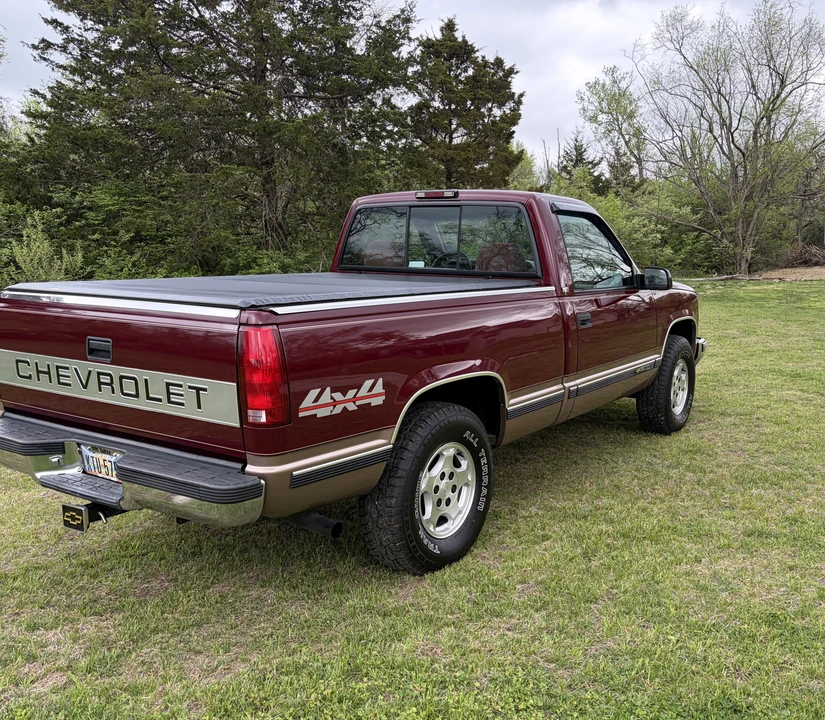 1995 Chevrolet C/K 4th Gen - Image 2 of 10