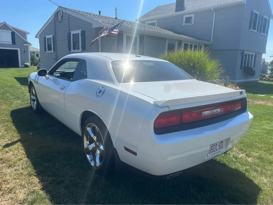 2012 Dodge Challenger 3rd Gen - Image 2 of 8