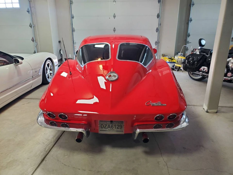 1963 Chevrolet Corvette C2 - Image 6 of 13