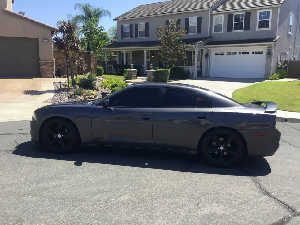 2014 Dodge Charger 7th Gen - Image 9 of 21