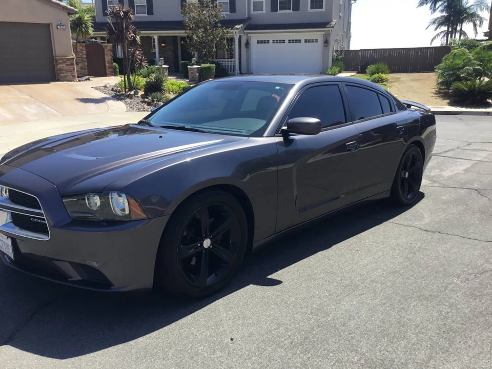 2014 Dodge Charger 7th Gen - Image 2 of 21