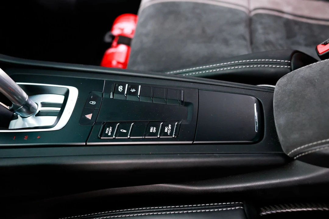 2018 Porsche 991 GT3 - Image 15 of 26