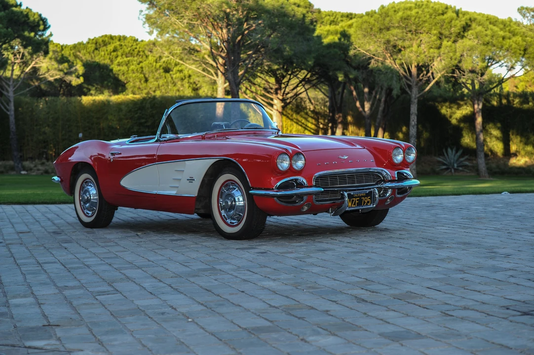 Chevrolet Corvette C1 - Image 2 of 31