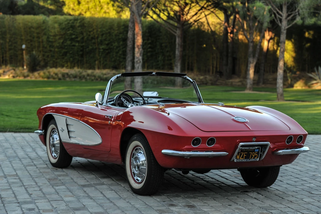 Chevrolet Corvette C1 - Image 7 of 31