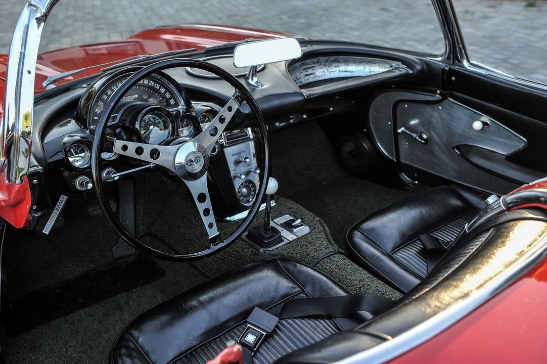 Chevrolet Corvette C1 - Image 28 of 31