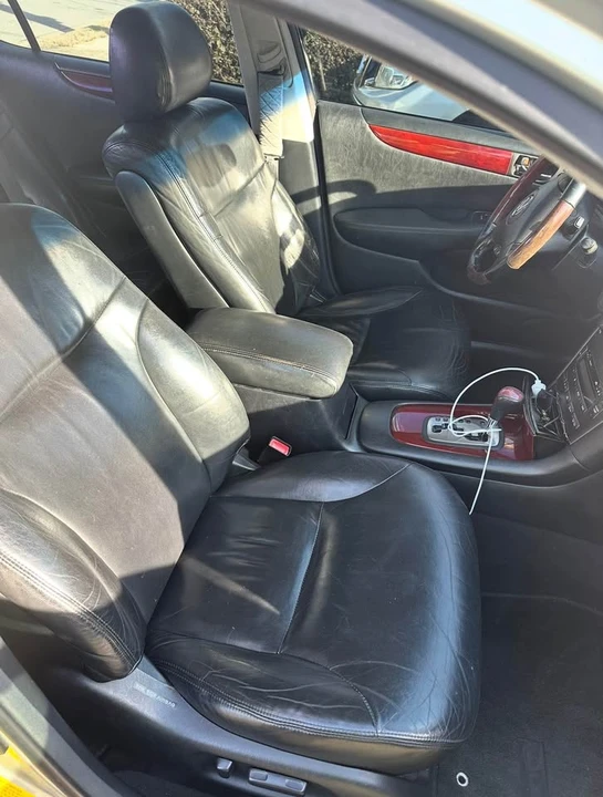 2002 Lexus ES 4th Gen - Image 6 of 10