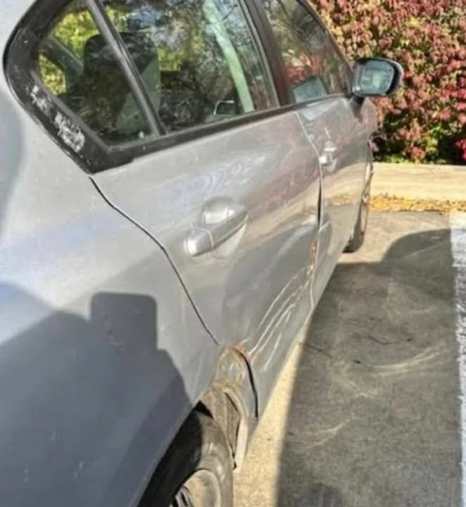 2015 Honda Civic 9th Gen - Image 3 of 4