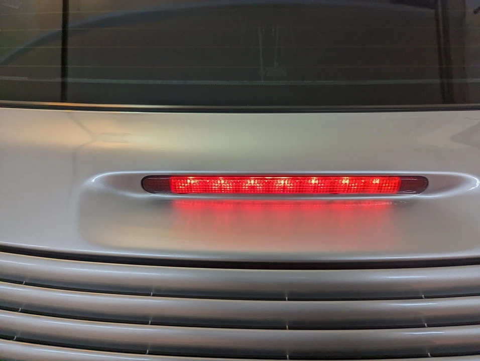 2000 Porsche 996 Carrera 4 - Image 10 of 31