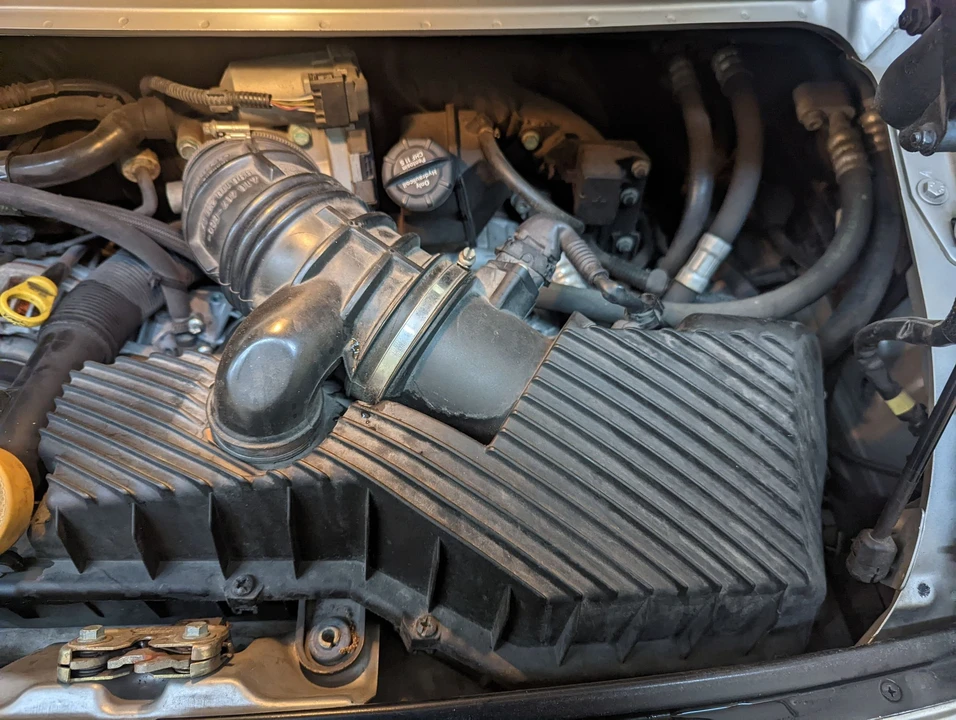 2000 Porsche 996 Carrera 4 - Image 12 of 31