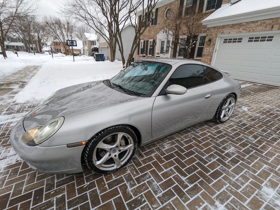 2000 Porsche 996 Carrera 4 - Image 29 of 31