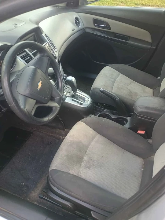Chevrolet Cruze - Image 5 of 8