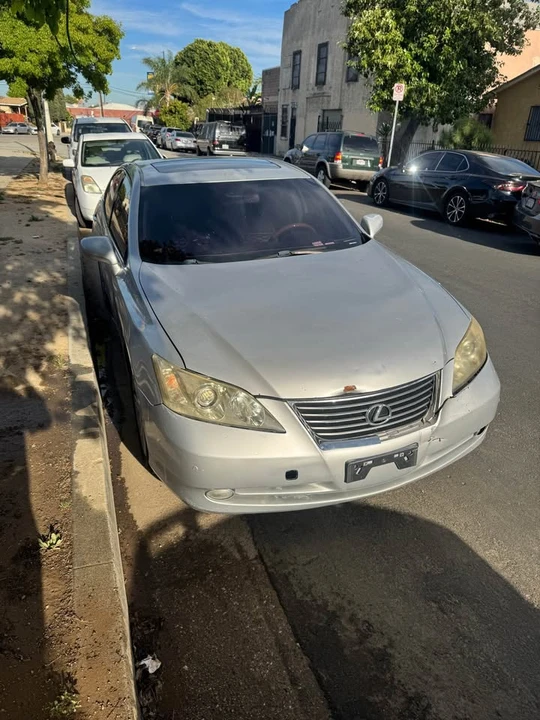 2008 Lexus ES 5th Gen - Image 3 of 4