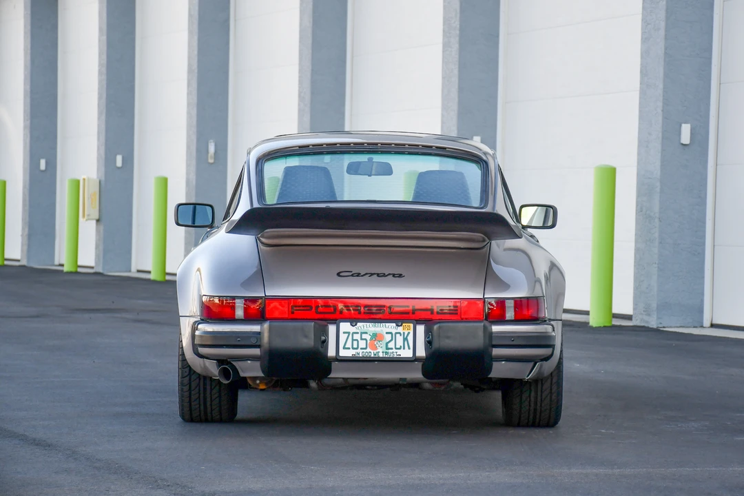 1985 Porsche 911 Carrera 3.2 - Image 14 of 31
