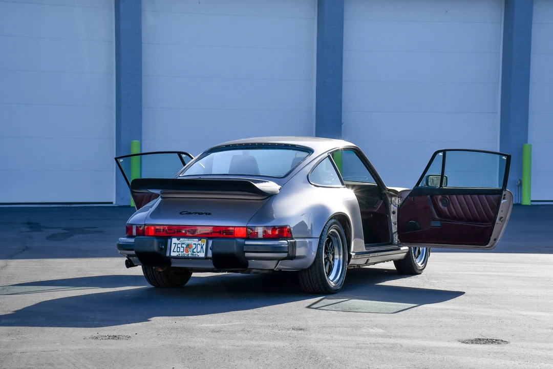 1985 Porsche 911 Carrera 3.2 - Image 12 of 31