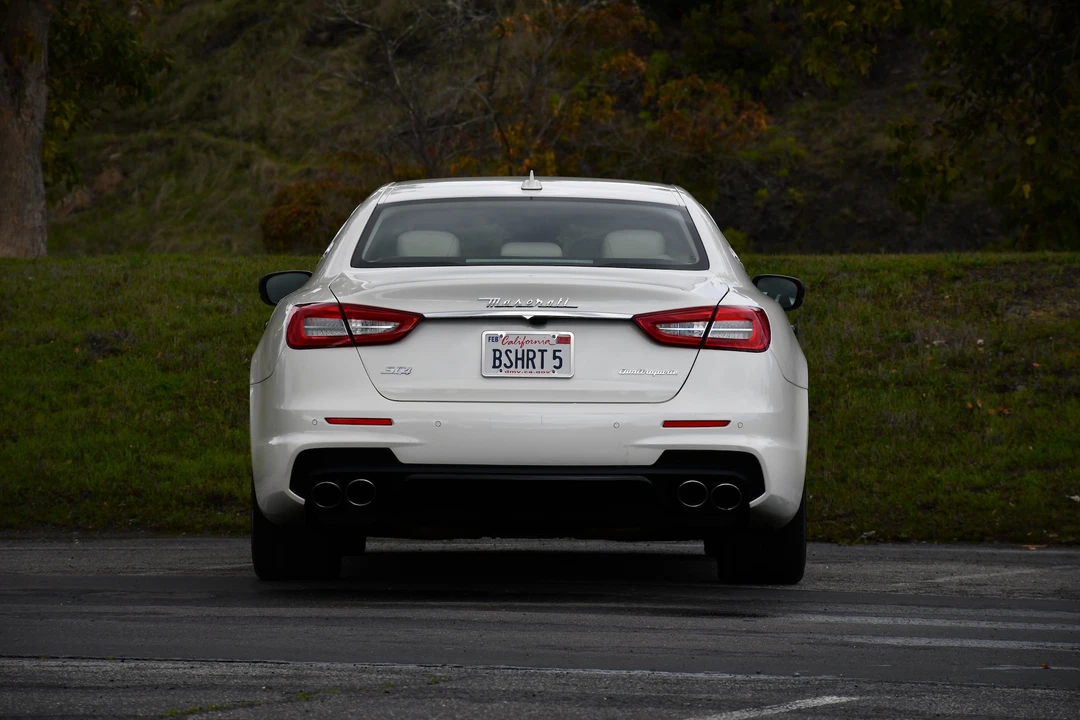 2019 Maserati Quattroporte 6th Gen - Image 14 of 31
