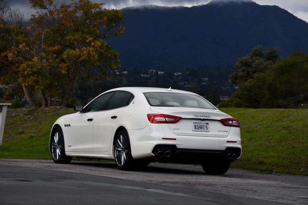 2019 Maserati Quattroporte 6th Gen - Image 3 of 31