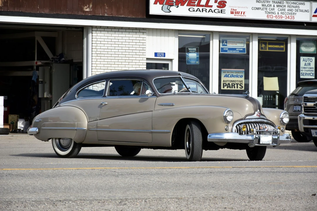 1947 Buick Super - Image 24 of 31