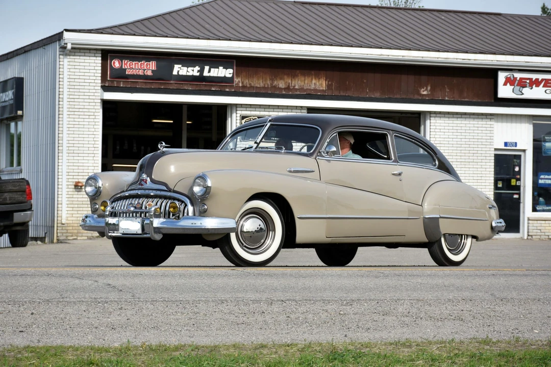 1947 Buick Super - Image 11 of 31