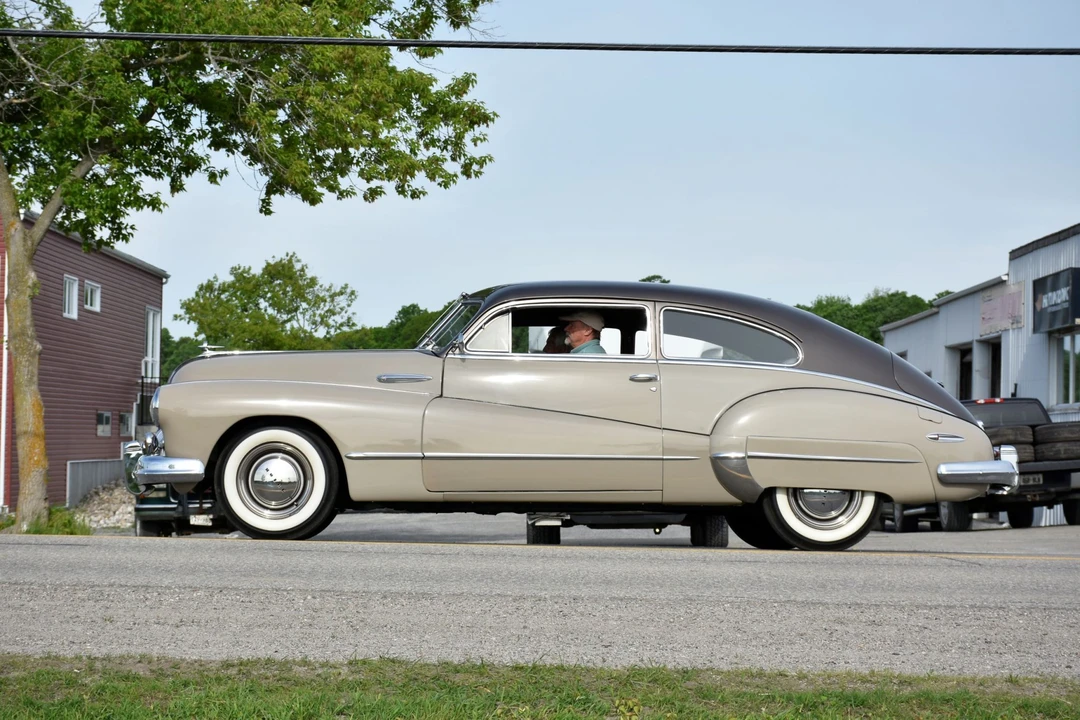 1947 Buick Super - Image 16 of 31
