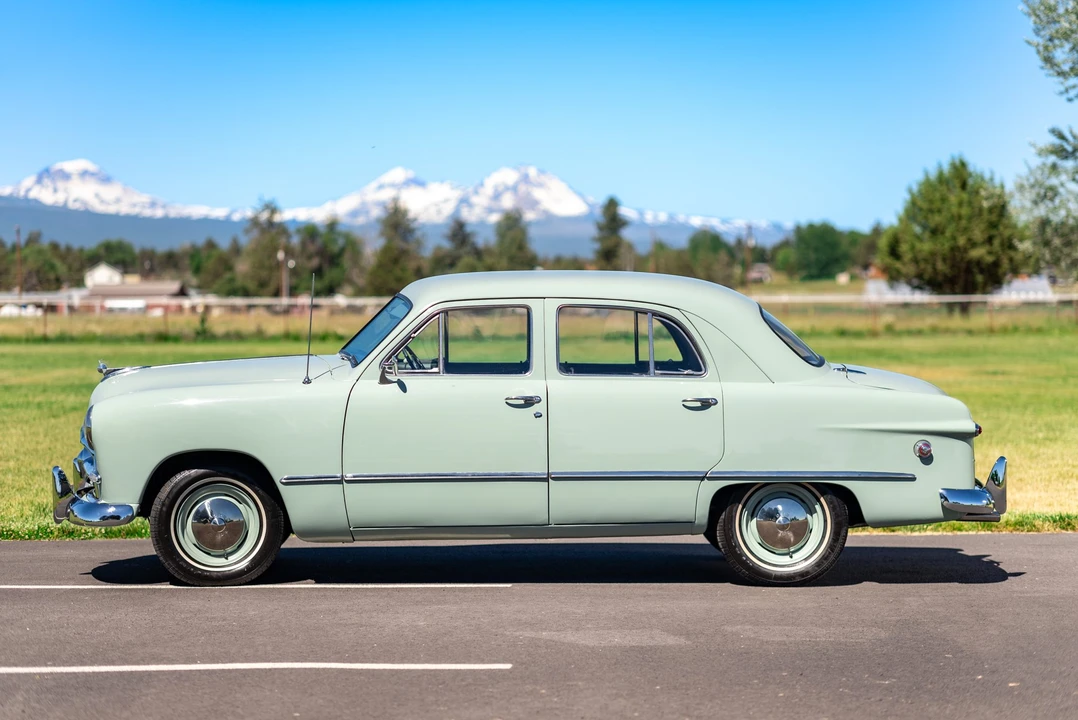 1949 Ford Shoebox - Image 9 of 31