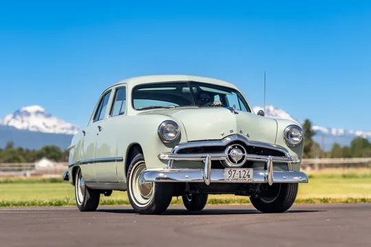 1949 Ford Custom Fordor Sedan