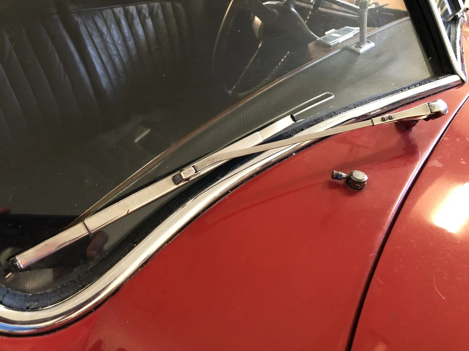1953 Jaguar XK120 DHC Drophead - Image 27 of 31