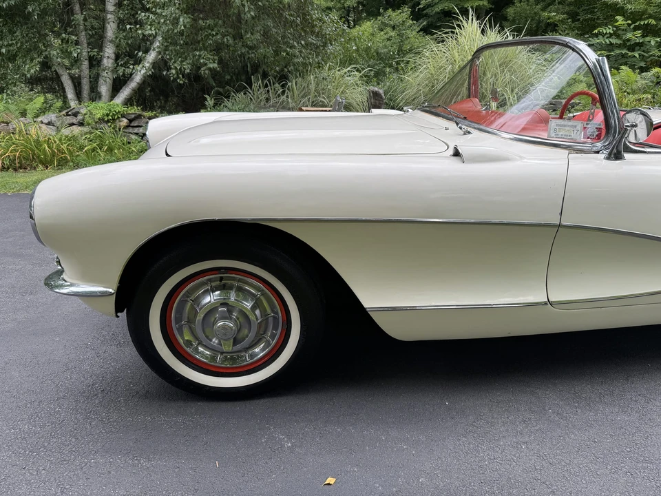 1956 Chevrolet Corvette C1 - Image 14 of 31