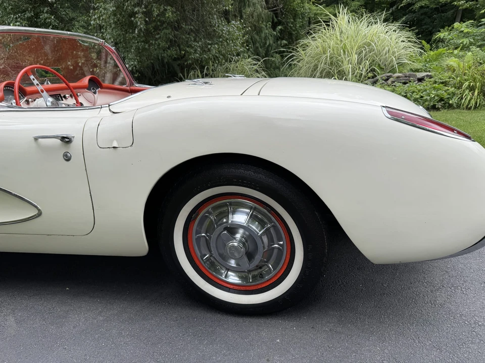 1956 Chevrolet Corvette C1 - Image 12 of 31