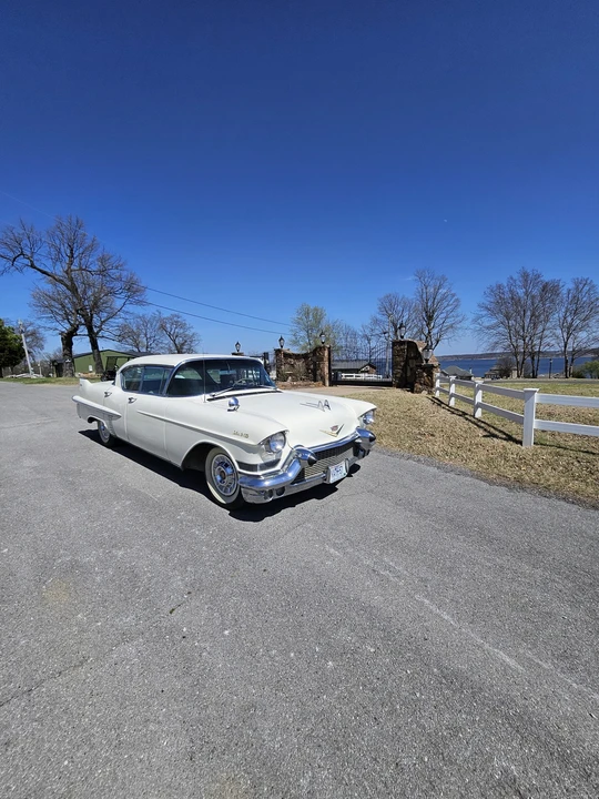 1957 Cadillac Series 62 4th Gen - Image 3 of 31