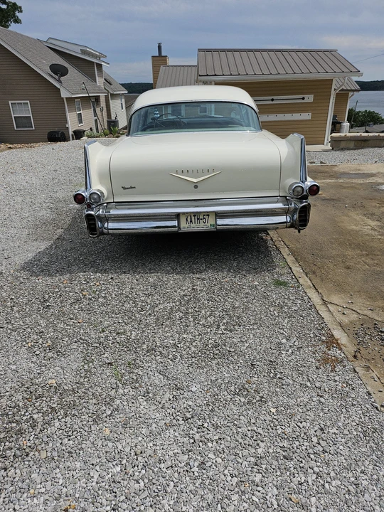1957 Cadillac Series 62 4th Gen - Image 8 of 31