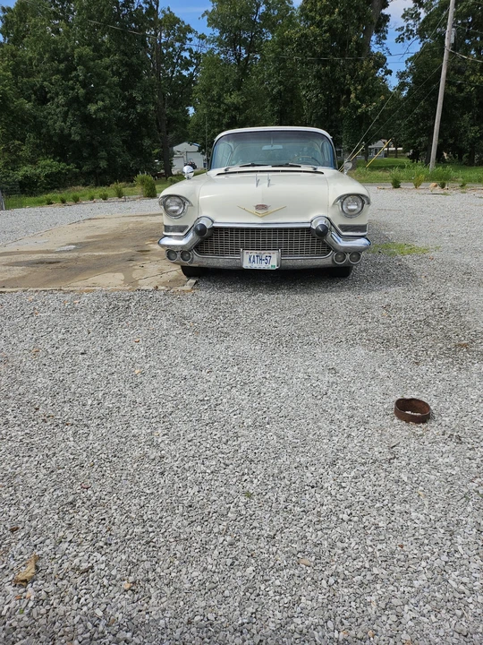 1957 Cadillac Series 62 4th Gen - Image 10 of 31
