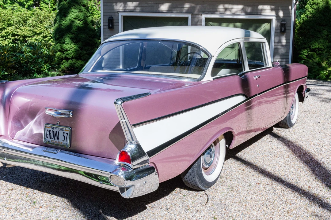 1957 Chevrolet Tri-Five Bel Air Sedan & Wagon - Image 13 of 31