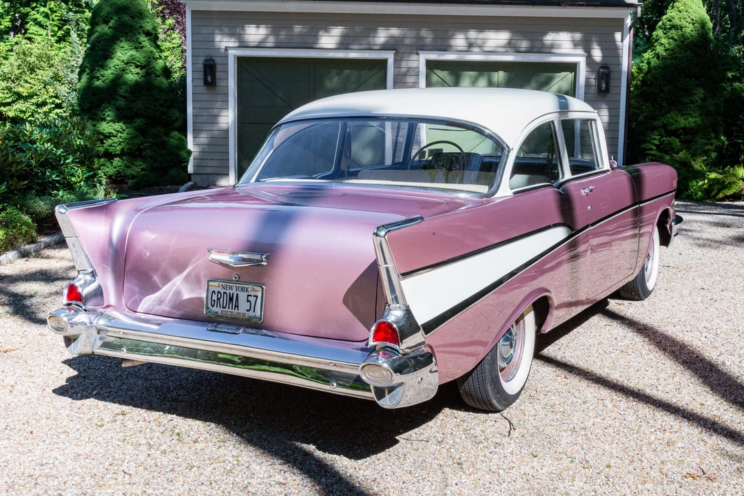 1957 Chevrolet Tri-Five Bel Air Sedan & Wagon - Image 5 of 31
