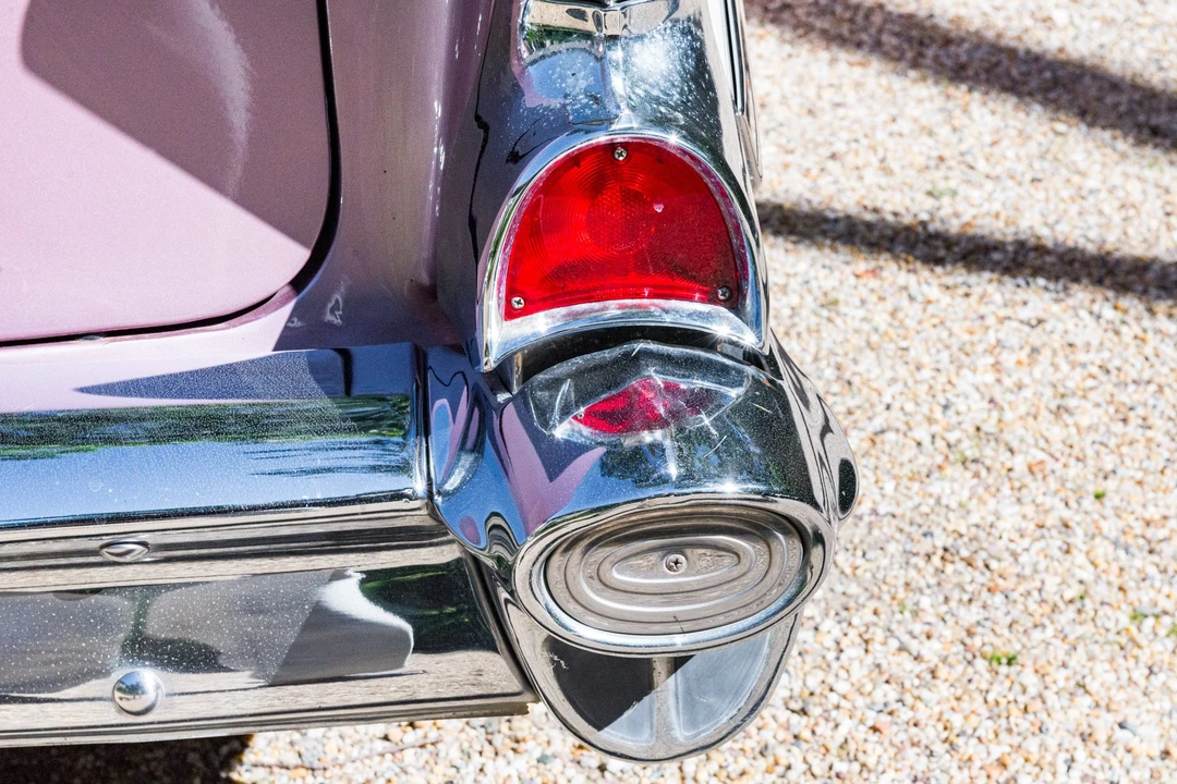 1957 Chevrolet Tri-Five Bel Air Sedan & Wagon - Image 22 of 31