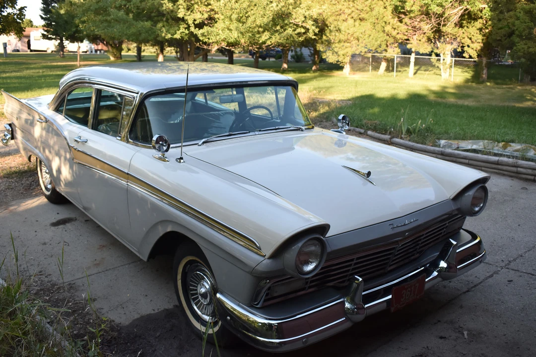 1957 Ford Fairlane 2nd Gen - Image 5 of 31