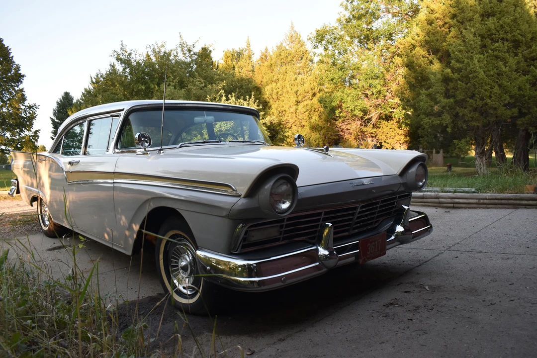 1957 Ford Fairlane 2nd Gen - Image 6 of 31