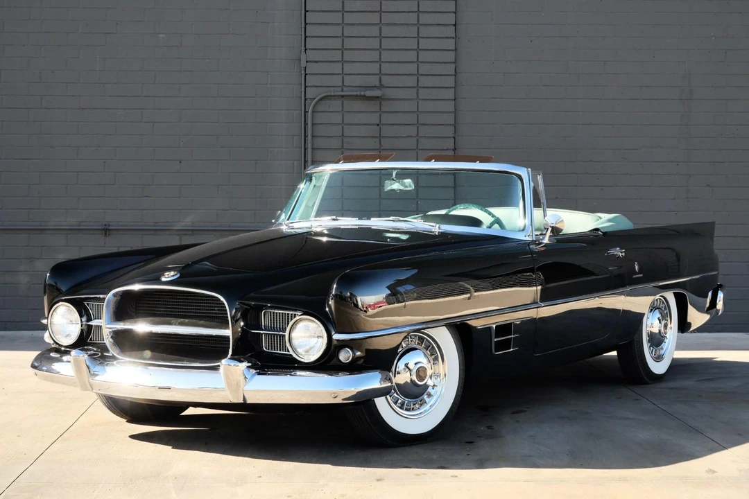 1958 Dual-Ghia - Image 2 of 31